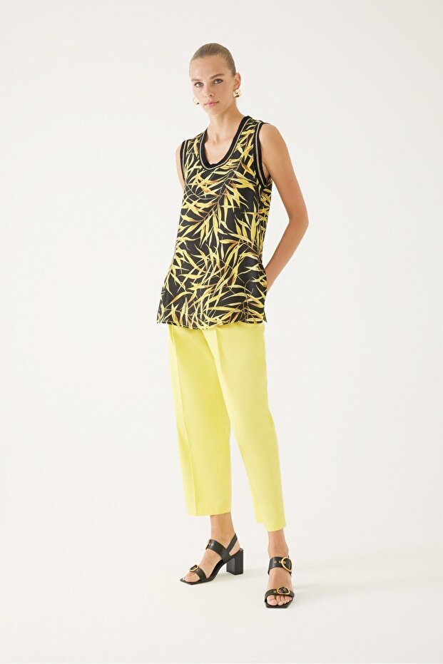 Viscose Leaf Patterned Comfortable Blouse - 3