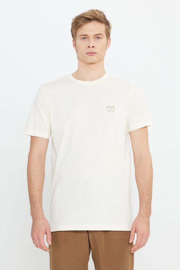 Regular Fit Normal Kesim %100 Pamuk Bisiklet Yaka Erkek Bej Minimal Logo Tişört - 1