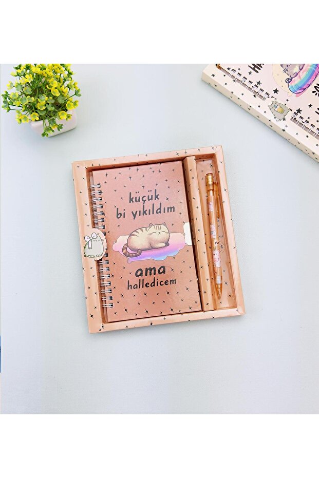 Cute Pattern Lock Notebook and Pen Set