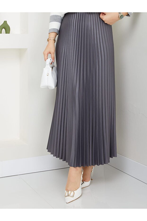 Kadın Deri Görünümlü Pliseli Etek - 1