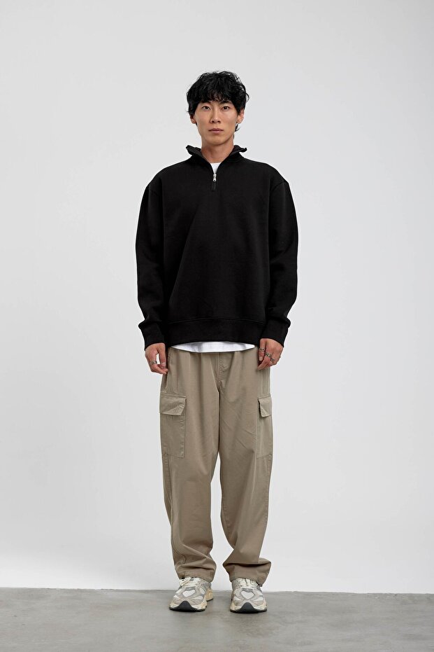 Siyah Yakası Fermuarlı Basic Şardonlu Sweatshirt - 1