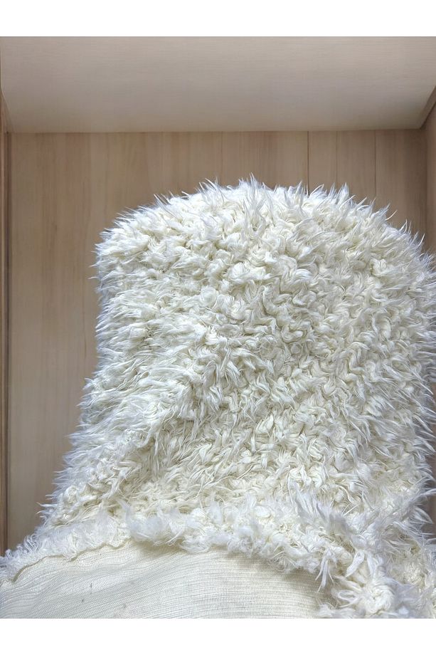 İthal Krema Soft, Kuzu Peluş Kumaş 100x150 cm Soft, Hafif - 1