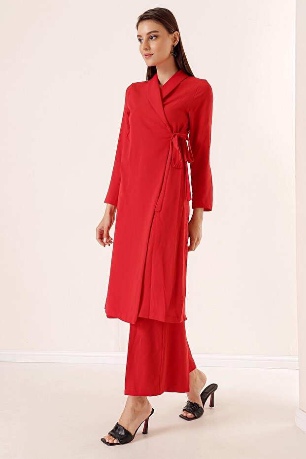 Long Crepe Jacket with Turn-Down Collar and Tie Waist