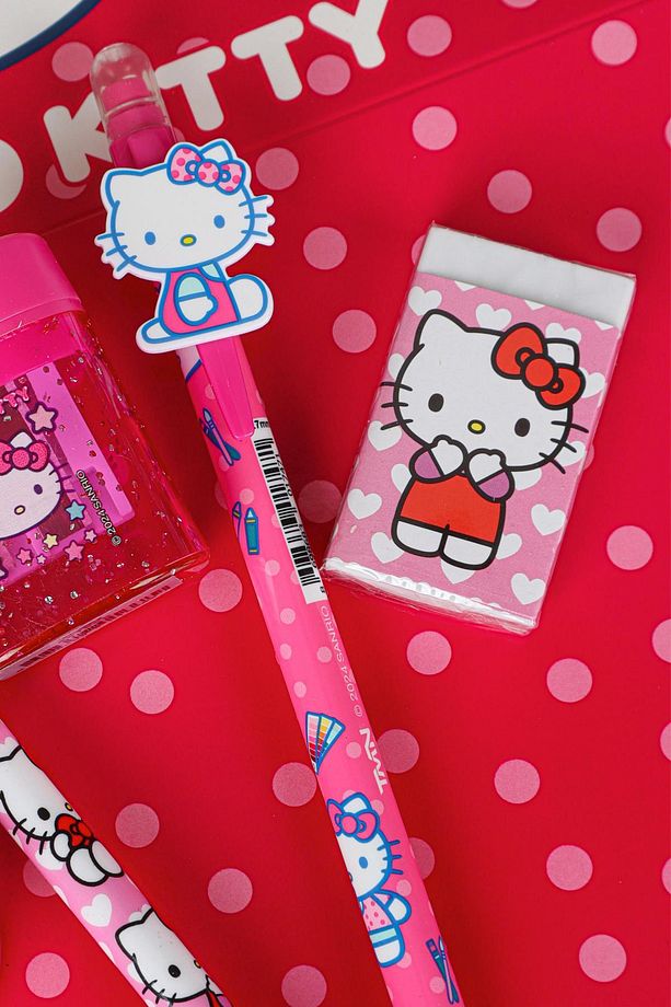 YENİ SEZON LİSANSLI HELLO KITTY VERSATİL UÇLU KALEM 0.7 MM,2 ADET KALEMTRAŞ,GEÇMELİ KURŞUN KALEM VE - 4