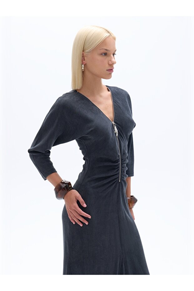 Drape Detaylı Elbise - 3