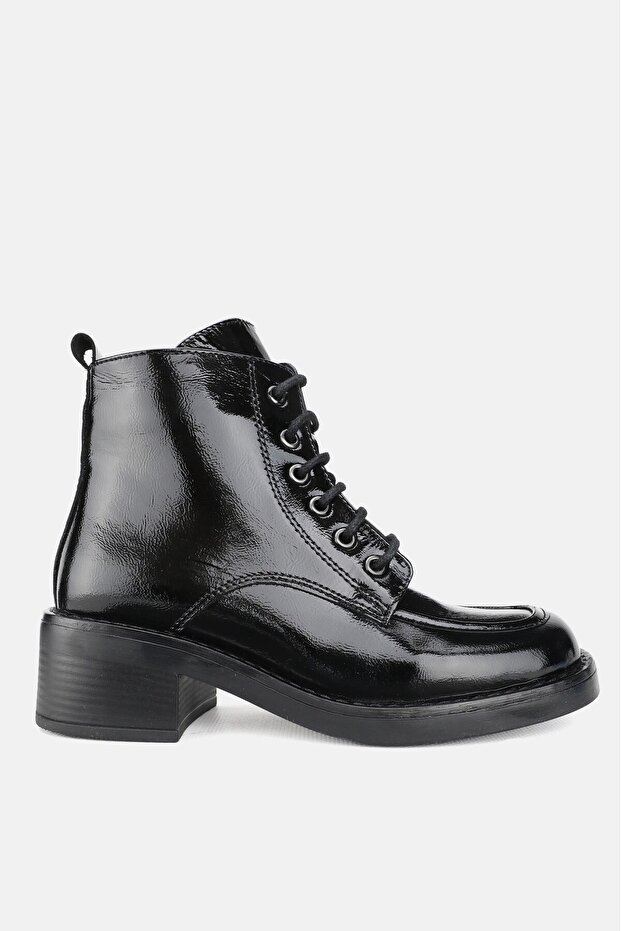 Women's Black Patent Leather Genuine Leather Number 36-41 Square Toe Lace-Up Boots & Booties