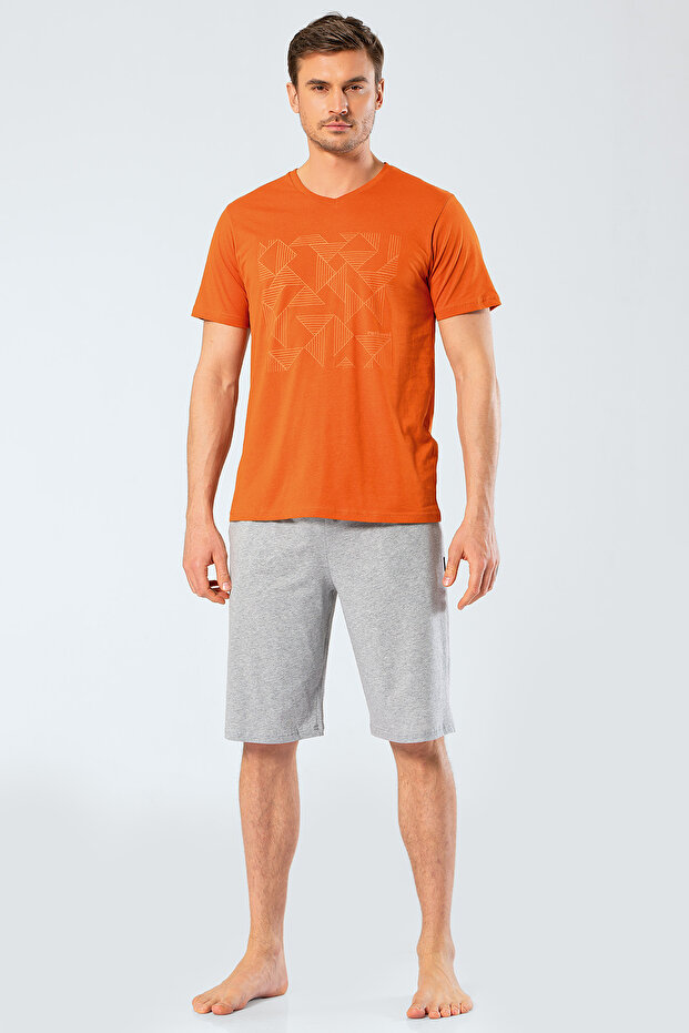 2199 Erkek Baskılı V Yaka Bermuda Şort Pijama Takım - Kiremit - 1