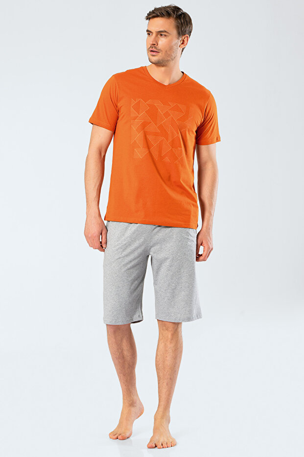 2199 Erkek Baskılı V Yaka Bermuda Şort Pijama Takım - Kiremit - 2