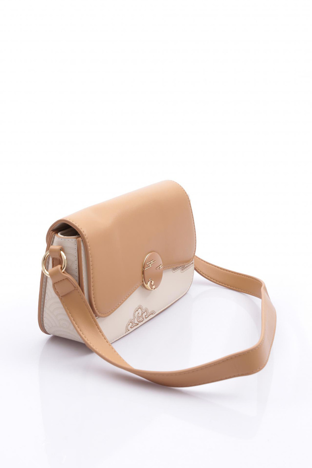 حقيبة كتف منقوشة باللون الكريمي - 2