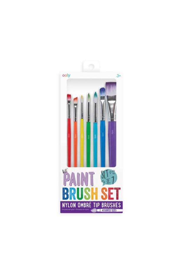 Set of 7 universal, colored brushes