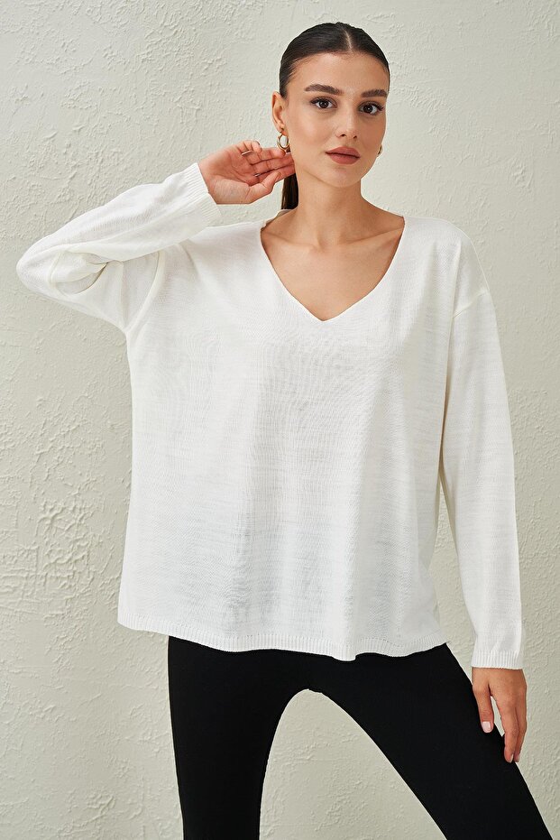 Women's Ecru V-Neck Casual Knitwear Sweater