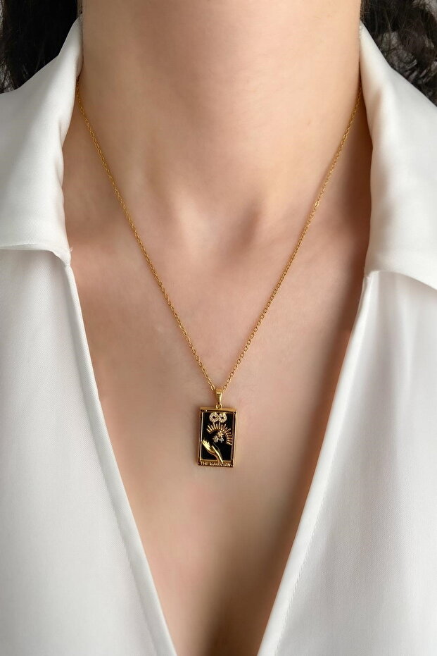 Women's Steel Necklace Tarot Series Flat Chain Hand Endless Pattern the Magician Pendant