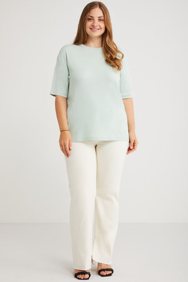 Vıvıan Women's 100% Organic Cotton Oversize Fit Crew Neck Light Green Plus Size T-Shirt