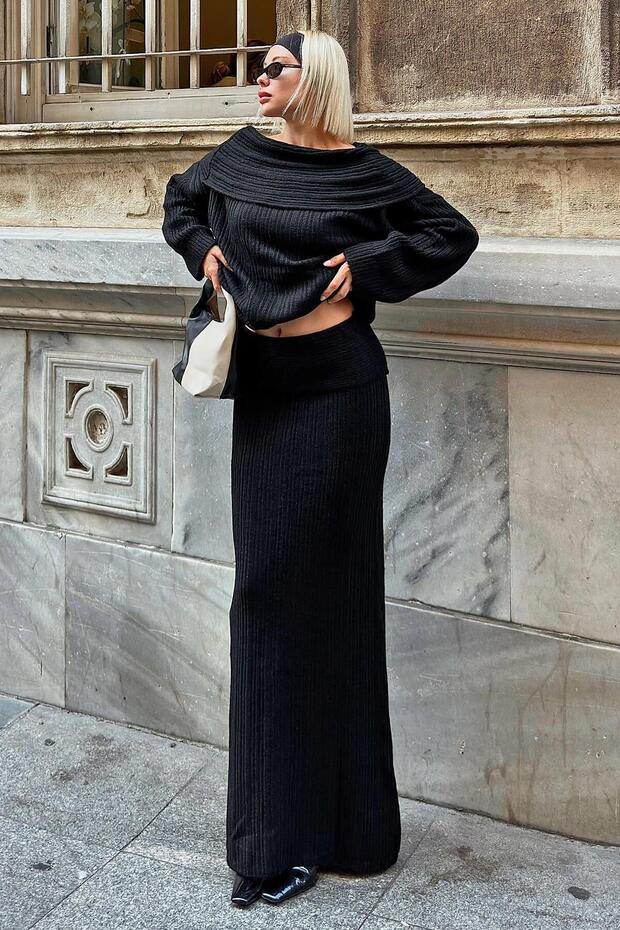 Women's Knitwear Bottom-Top Set with Black Daly Madonna Collar Sweater-Madonna Skirt Detail