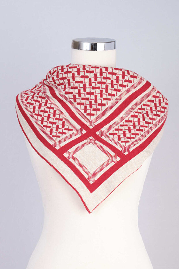 Desenli Triko Üçgen Şal - 7