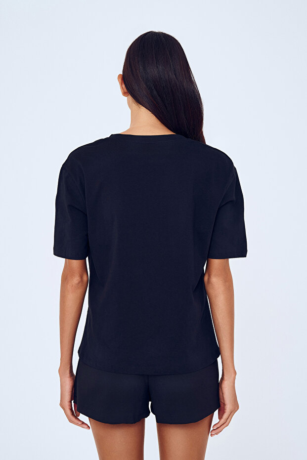 V Yaka Kısa Kol Basic Tişört Siyah - 5