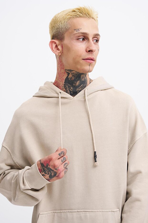 Erkek Basic Solid Kapüşonlu Oversize Yıkamalı Açık Bej Sweatshirt - 2