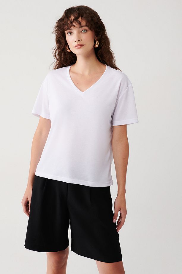Kısa Kollu V Yaka Basic Tshirt - 1