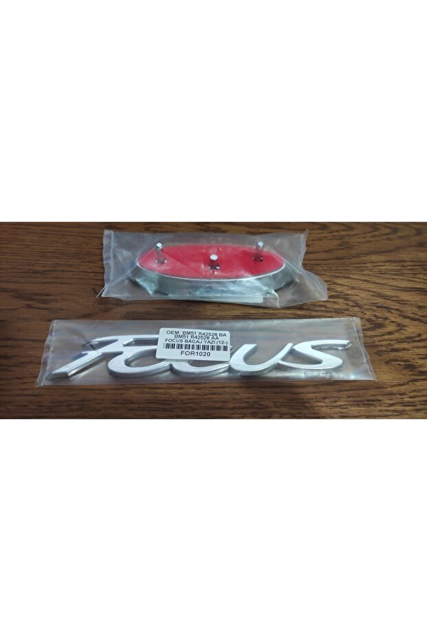 Focus 3 Saloon Rear Crest Focus Trunk Lettering 2015 to 2018 3 Pins a Quality Imported Oem Chrome