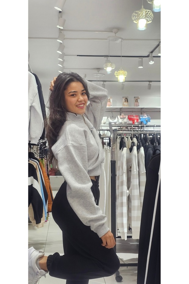 dik yakalı crop sweatshirt - 7