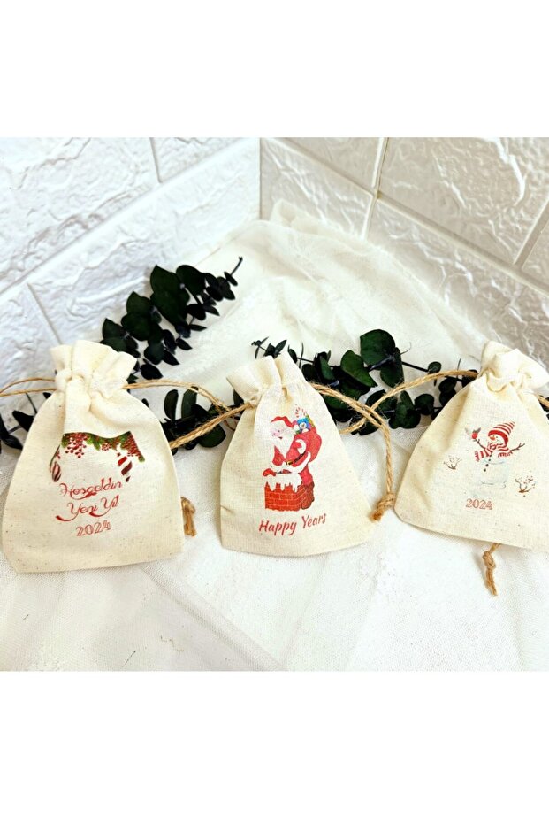 10 Pieces of Christmas Themed Printed Pouches 8X12 Cm-