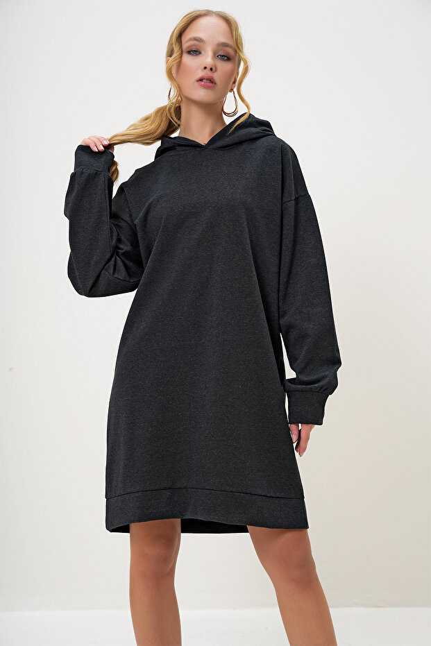 Kadın Antrasit Kapüşonlu Sweatshirt Elbise ALC-018-109-TE - 4