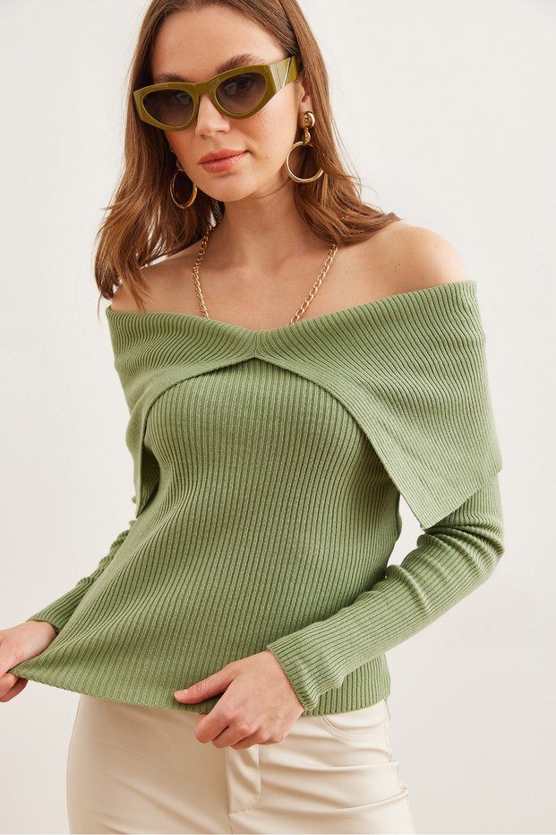 Women's Green Madonna Collar Ribbed Knit Sweater Kzk-19000887