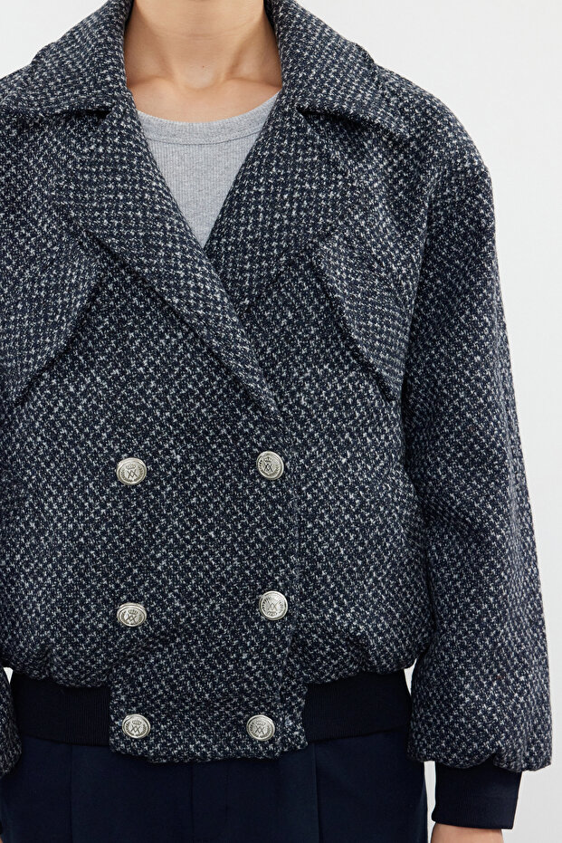 Námořnická modrá oversize prošívaná tweedová bomber bunda - Twoaw25Mo00060 - 5