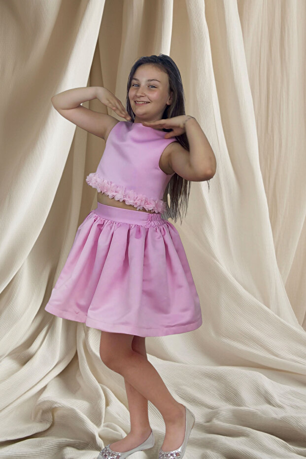 KIZ ÇOCUK PEMBE ÇİÇEK DETAYLI CROP PEMBE ETEK ABİYE TAKIM - 3