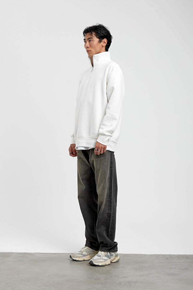 White Basic Raised Sweatshirt with Zippered Collar - 5