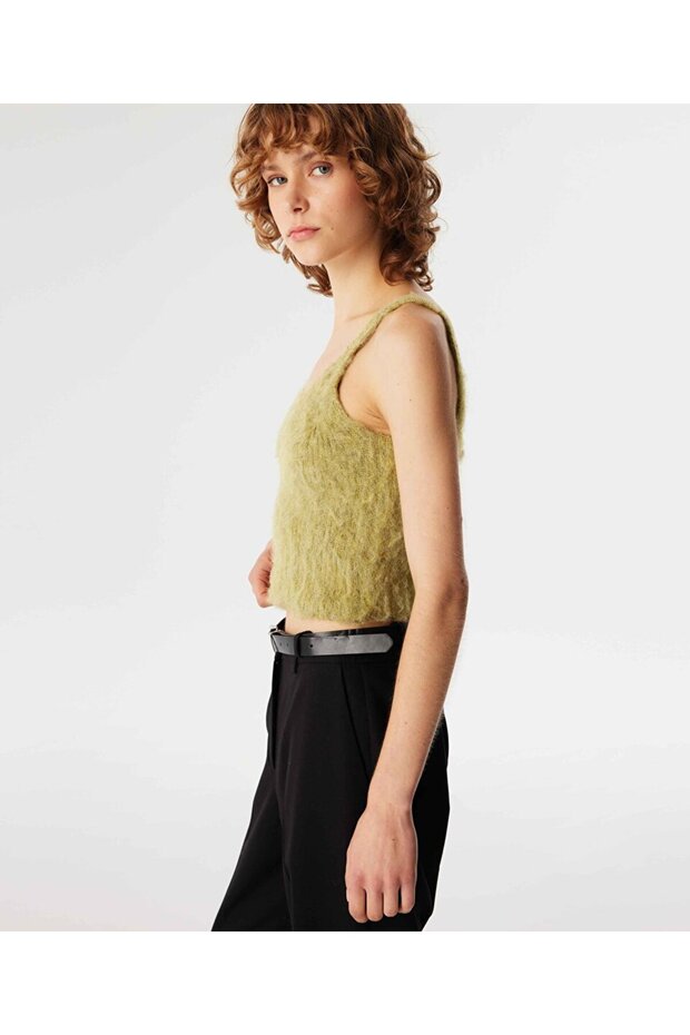 WOLLMISCHUNG PLÜSCH STRICKWAREN - 2