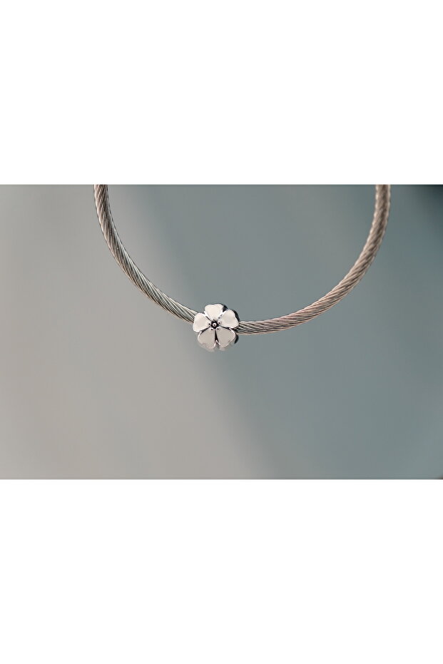 Flower Figured Stainless Steel Charm