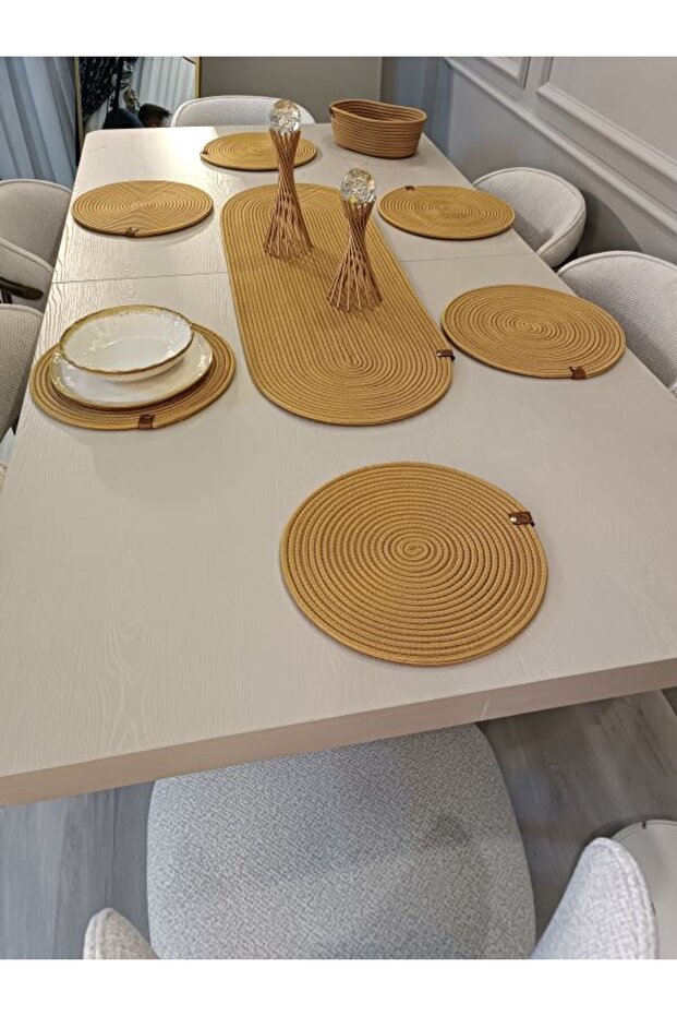 Jute, American Service Set, 6 Plates, 1 Bread Basket, 1 Runner, Plate Set, Modern Lux Presentation