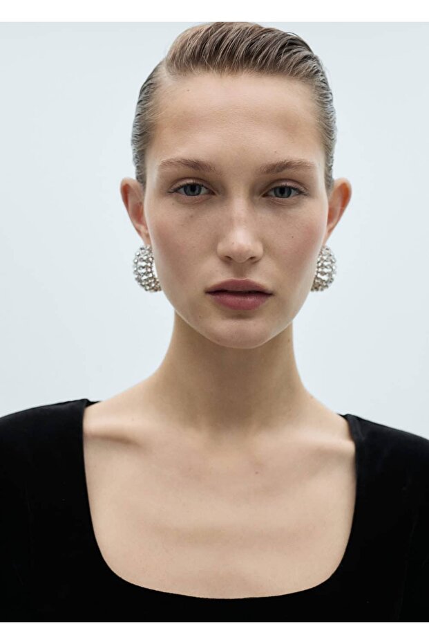 Dekolte kadife tişört - 8