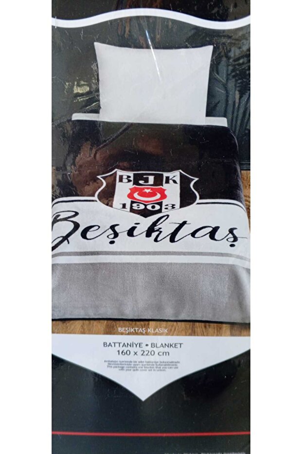 Beşiktaş Black Eagle in One - Crown Licensed Blanket