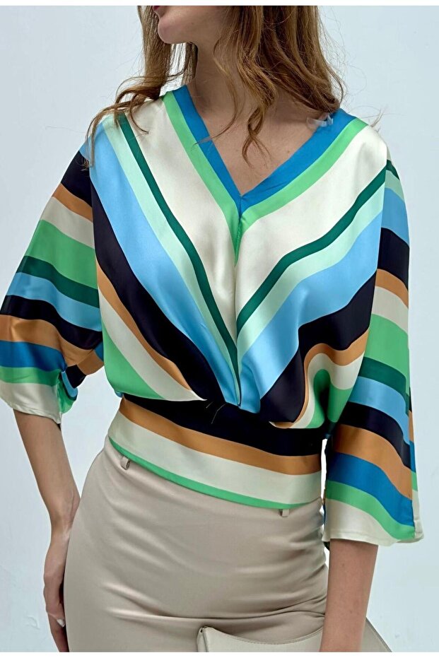 V Yaka Çizgili Bluz - 4
