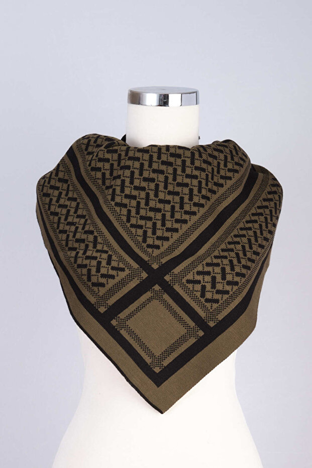 Desenli Triko Üçgen Şal - 6