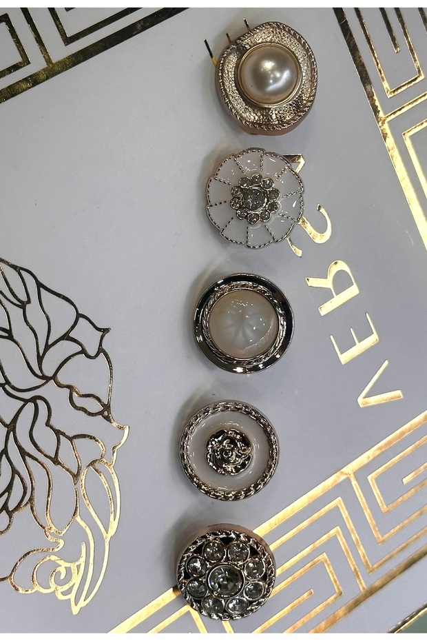 Metallized B.E.Y.M.E.N Gold Combin Button with Pearl and Stone - 4