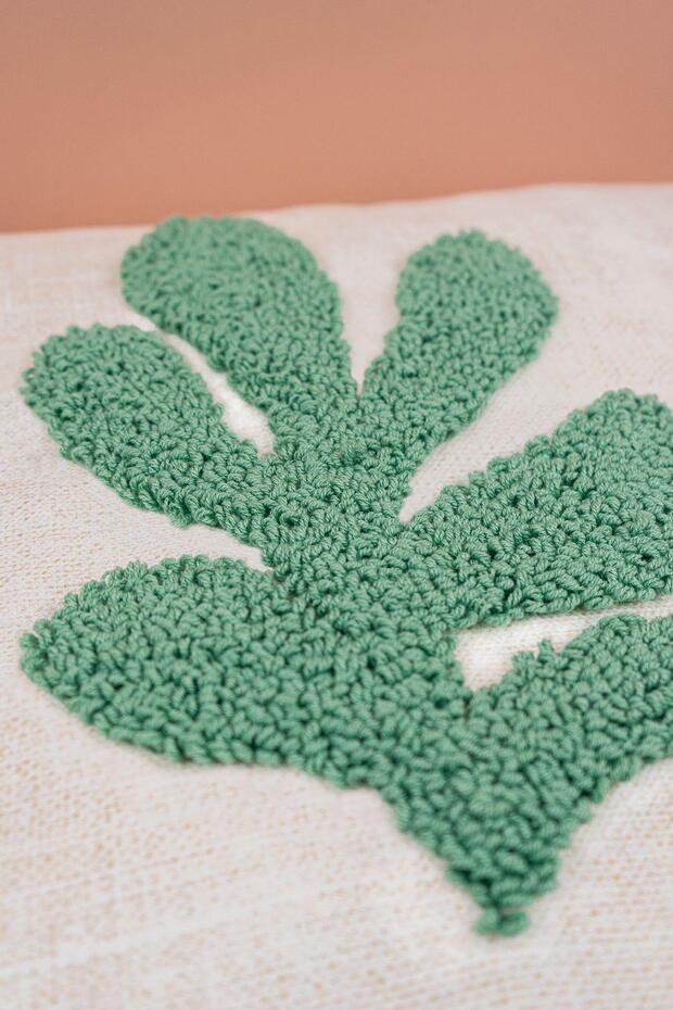 وسادة رمي منقوشة بأوراق خضراء CGH1361 - 5