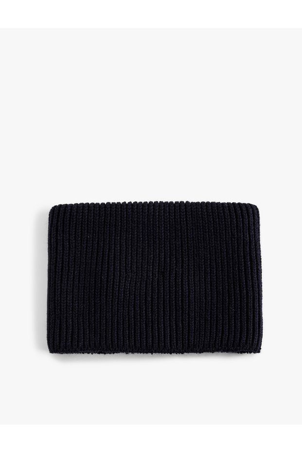 Knitted Neck Collar