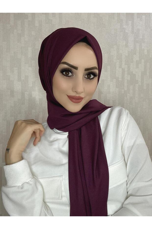 ملابس نسائية شال مضلع عملي