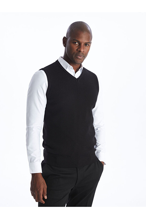 Standart Kalıp V Yaka Erkek Triko Süveter - 1