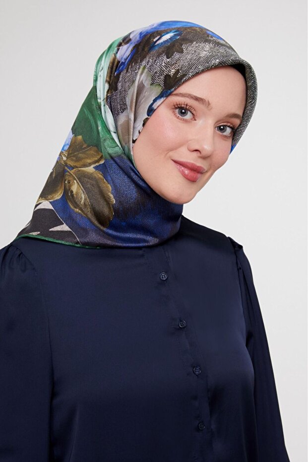 وشاح كريستال لامع