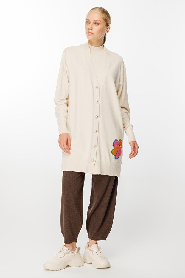 Önü Düğmeli Triko Hırka EKRU - 2