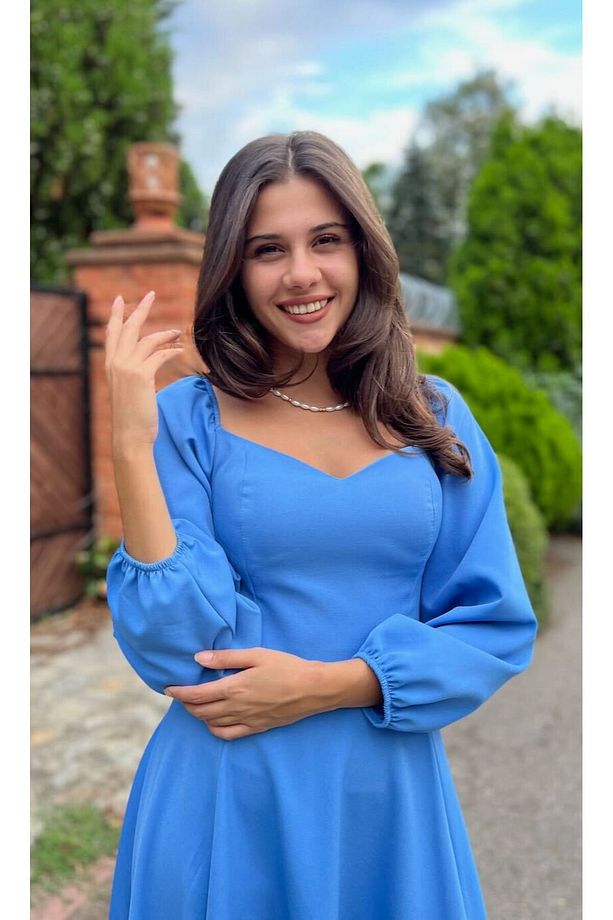 Kalp Yaka Yan Yırtmaçlı Midi Elbise Mavi - 2