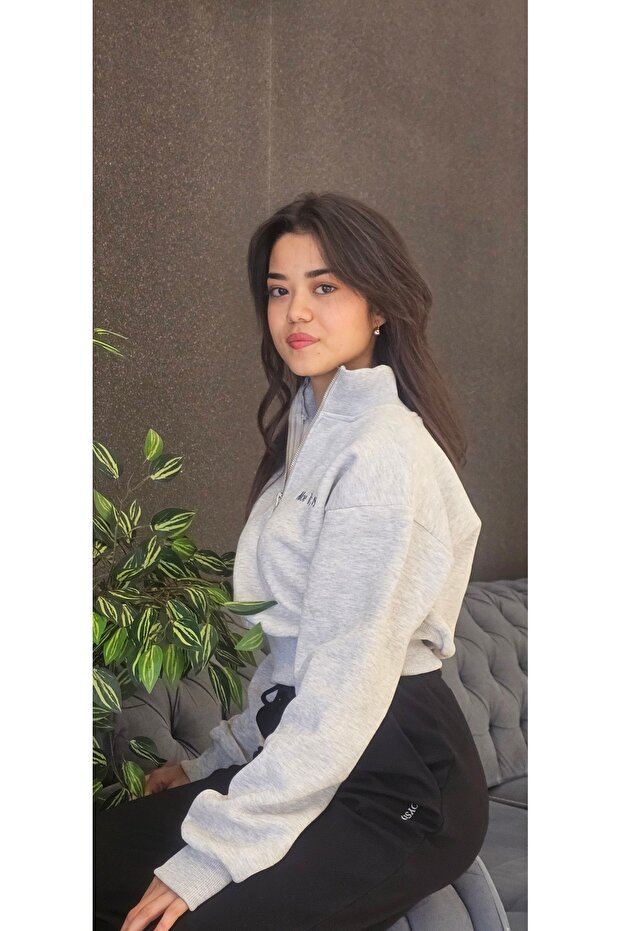 dik yakalı crop sweatshirt - 3