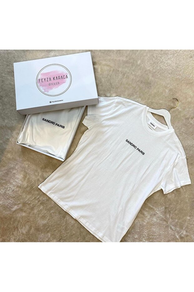 Beyaz T-shirt