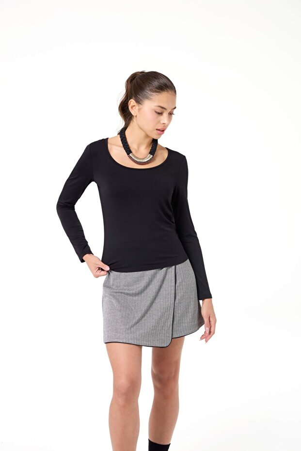 Geniş Yaka Uzun Kollu Basic Tshirt - 4