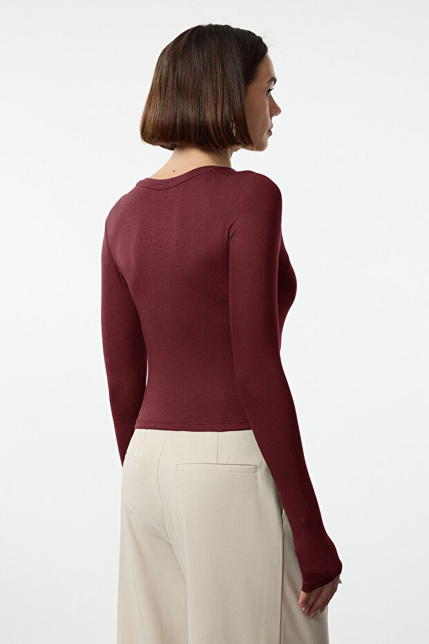Bordo Viskon Bisiklet Yaka Crop Esnek Örme Bluz TWOAW24BZ00116 - 4