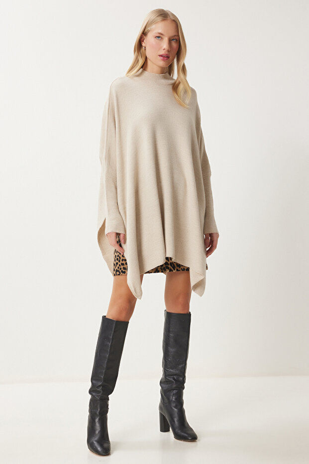 Női krémszínű oldalsó hasítékos, túlméretezett poncsó pulóver YY00005 - 1